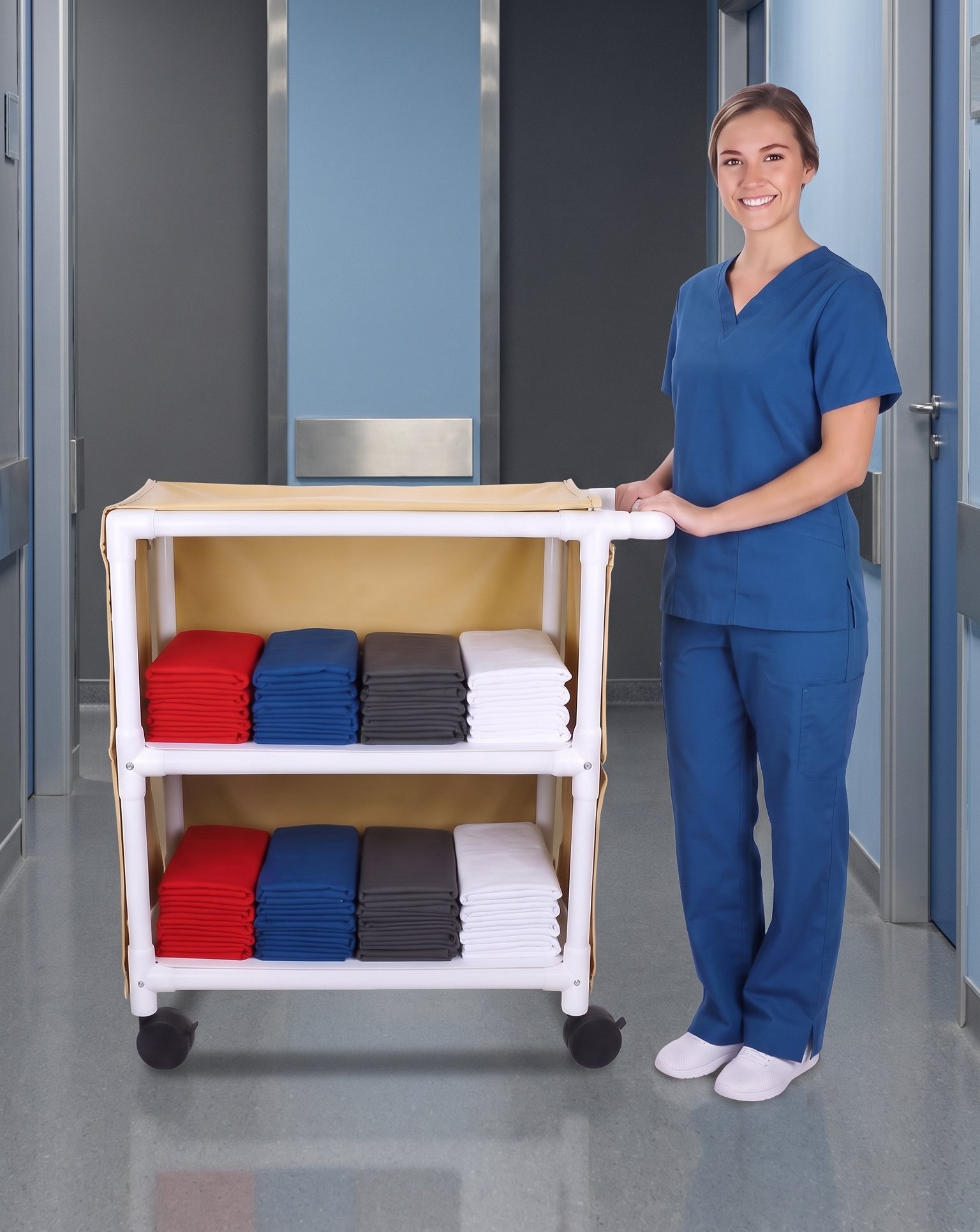 550 - filled wmodel in hallway